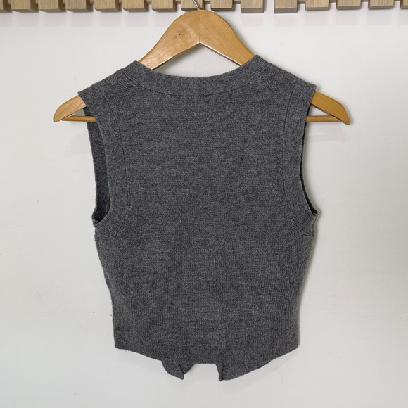 Madewell Gray V Neck Sleeveless Sweater Vest Size XXS EUC - Picture 6 of 9